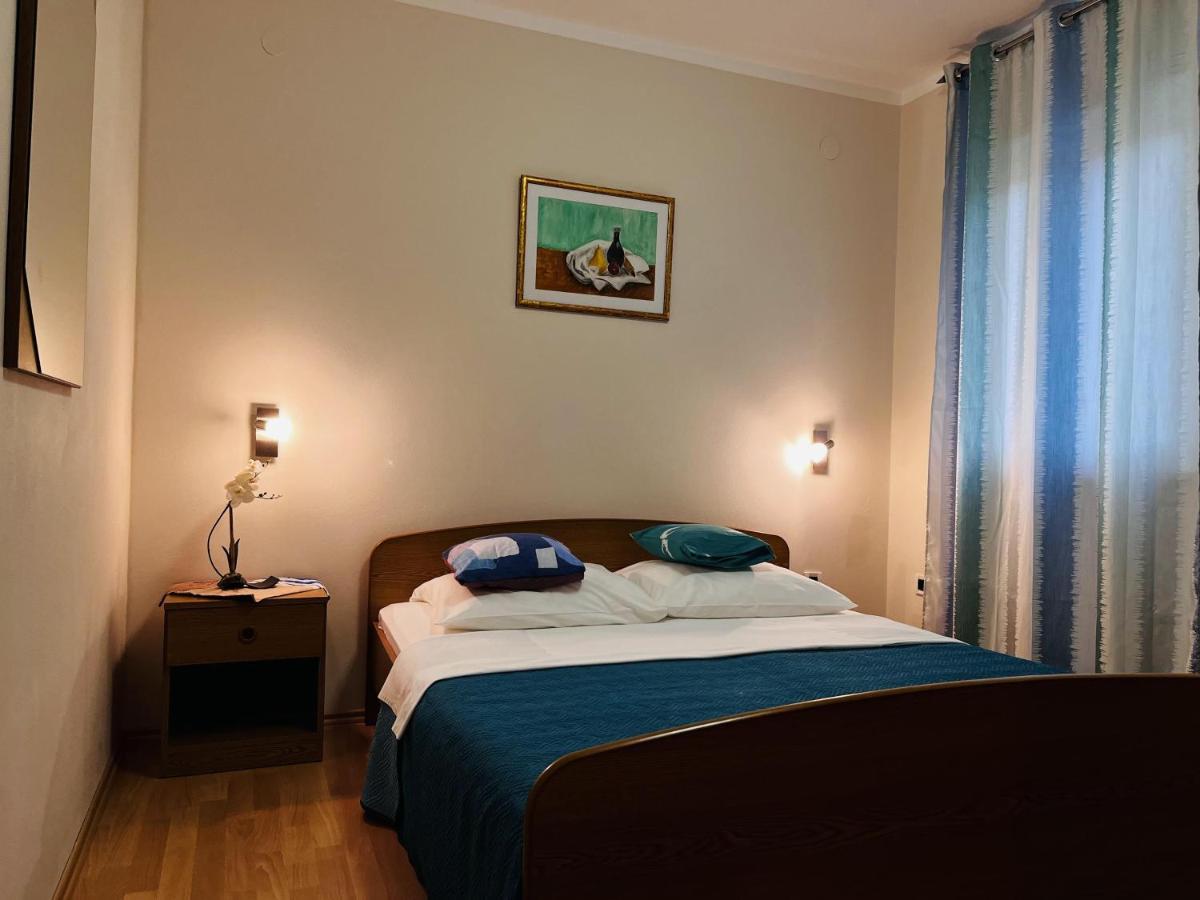 Apartmani Ivica Крк Екстер'єр фото
