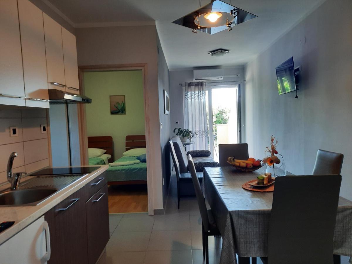 Apartmani Ivica Крк Екстер'єр фото